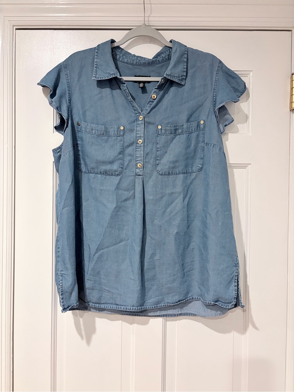Jones New York Signature Chambray Ruffle Sleeve Top Plus Size 1X